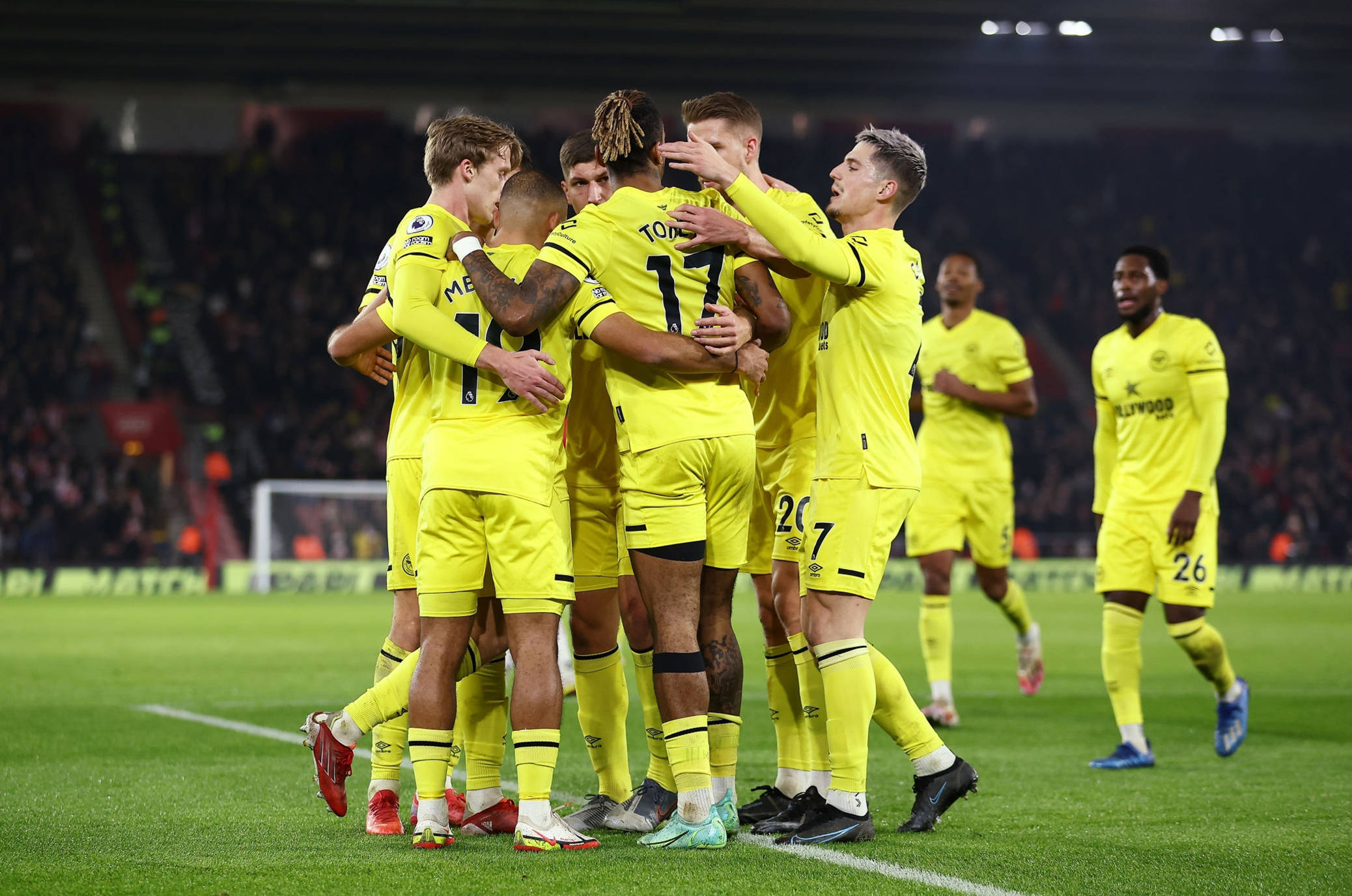 媒体与球迷 媒体与球迷