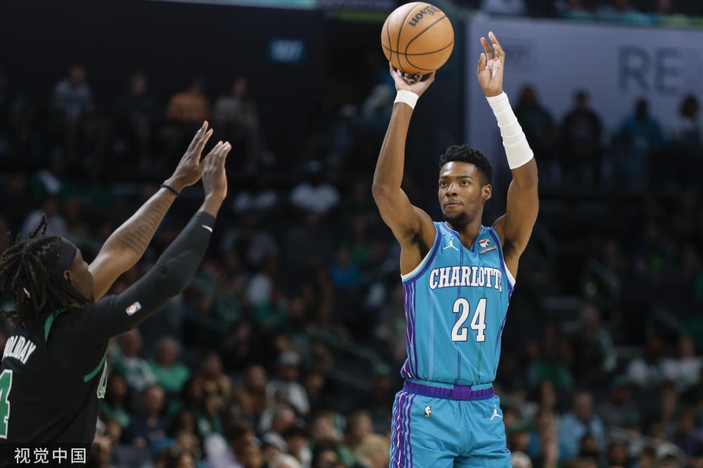 样表现出色 样表现出色